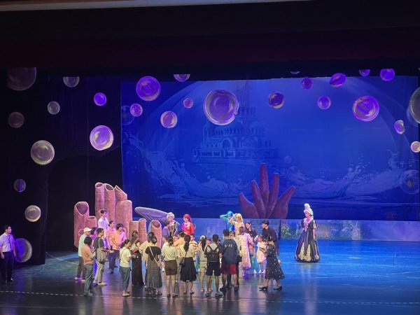 盈利网 “粉丝”为什么称这里为“烫剧伯乐”？浦东东剧场打开全新生活方式